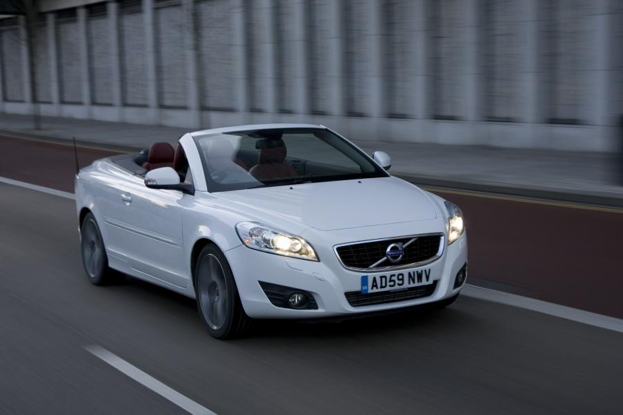  Volvo C70 2010 года  (фото 28 из 51)